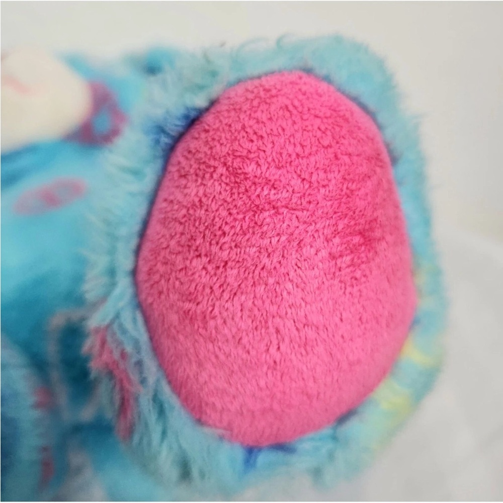 Build A Bear Workshop Peace Sign Teddy Bear Plush Stuffed Animal Blue Pink Paws - Picture 6 of 10